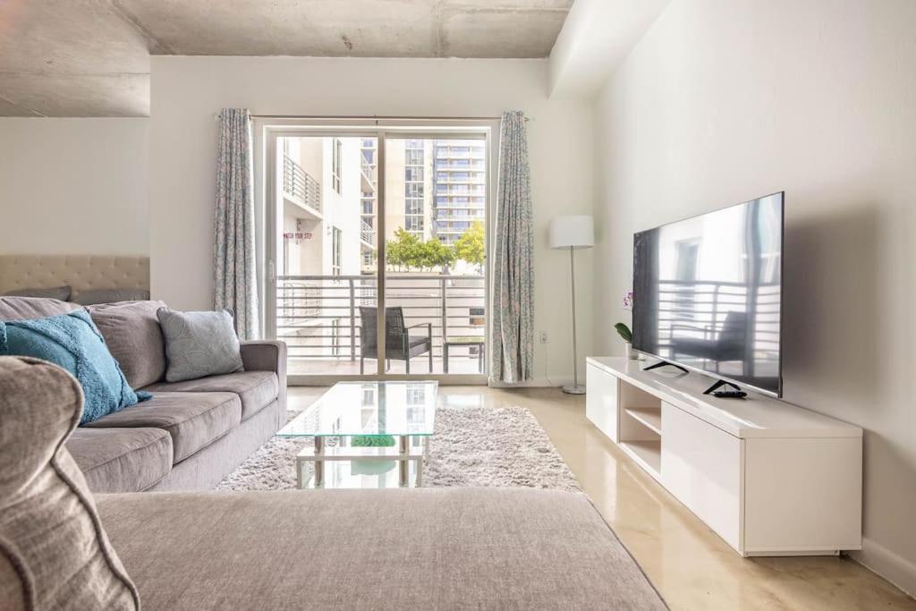 1Br Loft In Downtown With Bay View And Workspace Miami Exterior photo
